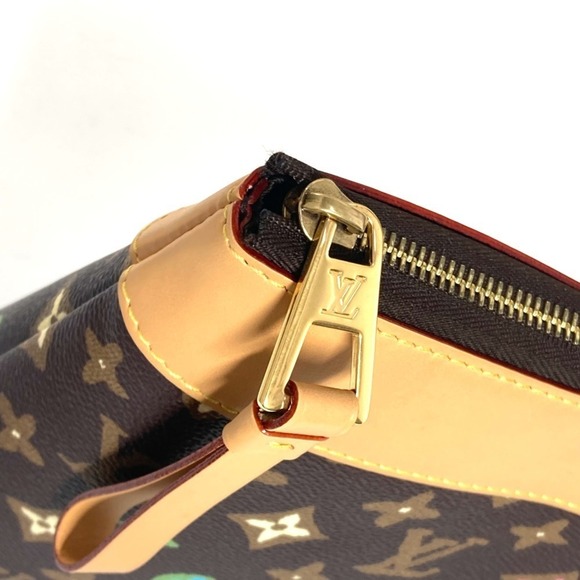 LOUIS VUITTON Brown Monogram Bag - Picture 9 of 16